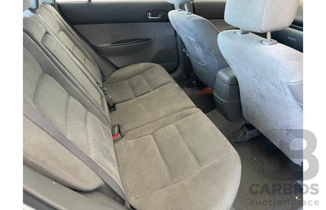 6/2004 Mazda Mazda6 Classic GG 5d Hatchback Silver 2.3L