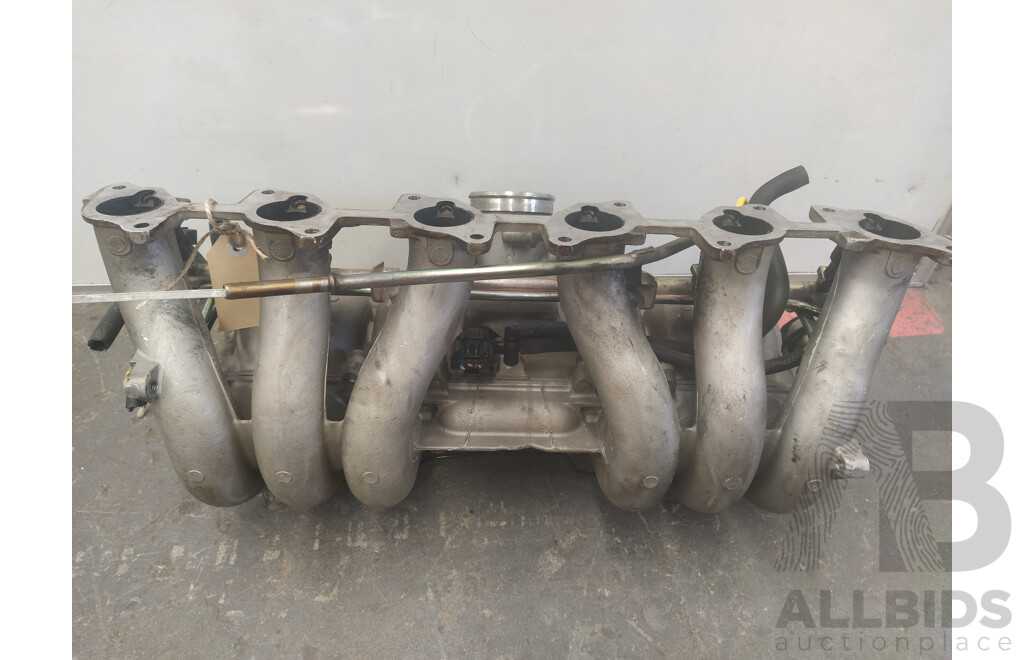 Ford Falcon AU 6 Cylinder Fuel Injection Inlet Manifold