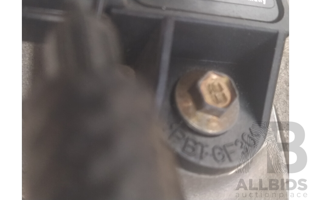 Ford Falcon AU 6 Cylinder Fuel Injection Inlet Manifold