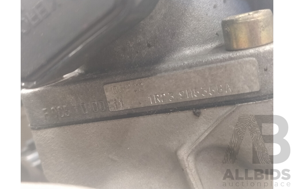 Ford Falcon AU 6 Cylinder Fuel Injection Inlet Manifold