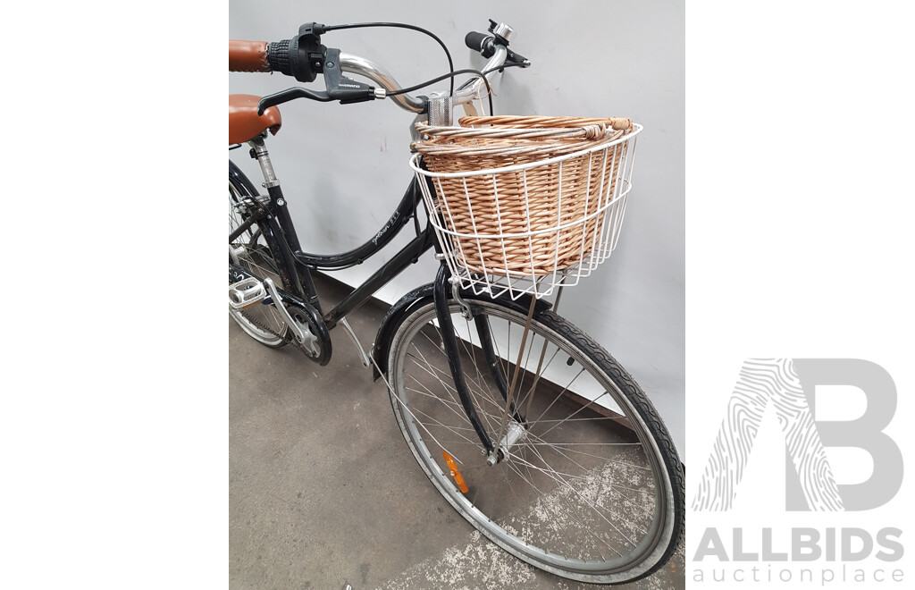 Uptown DLX 7 Speed City Bike