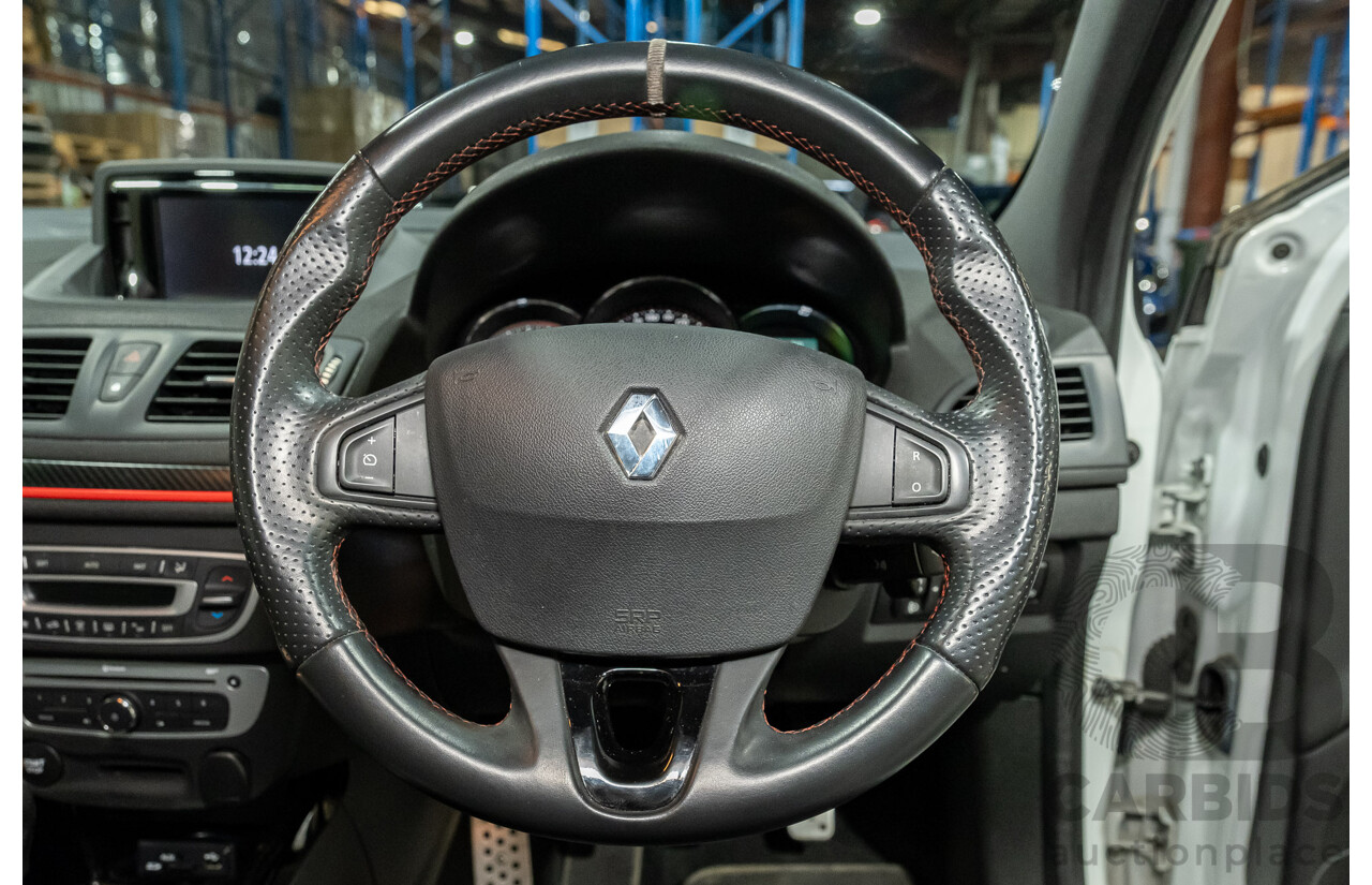 7/2016 Renault Megane RS 265 CUP Phase 2 X95 3d Hatchback White Turbo 2.0L