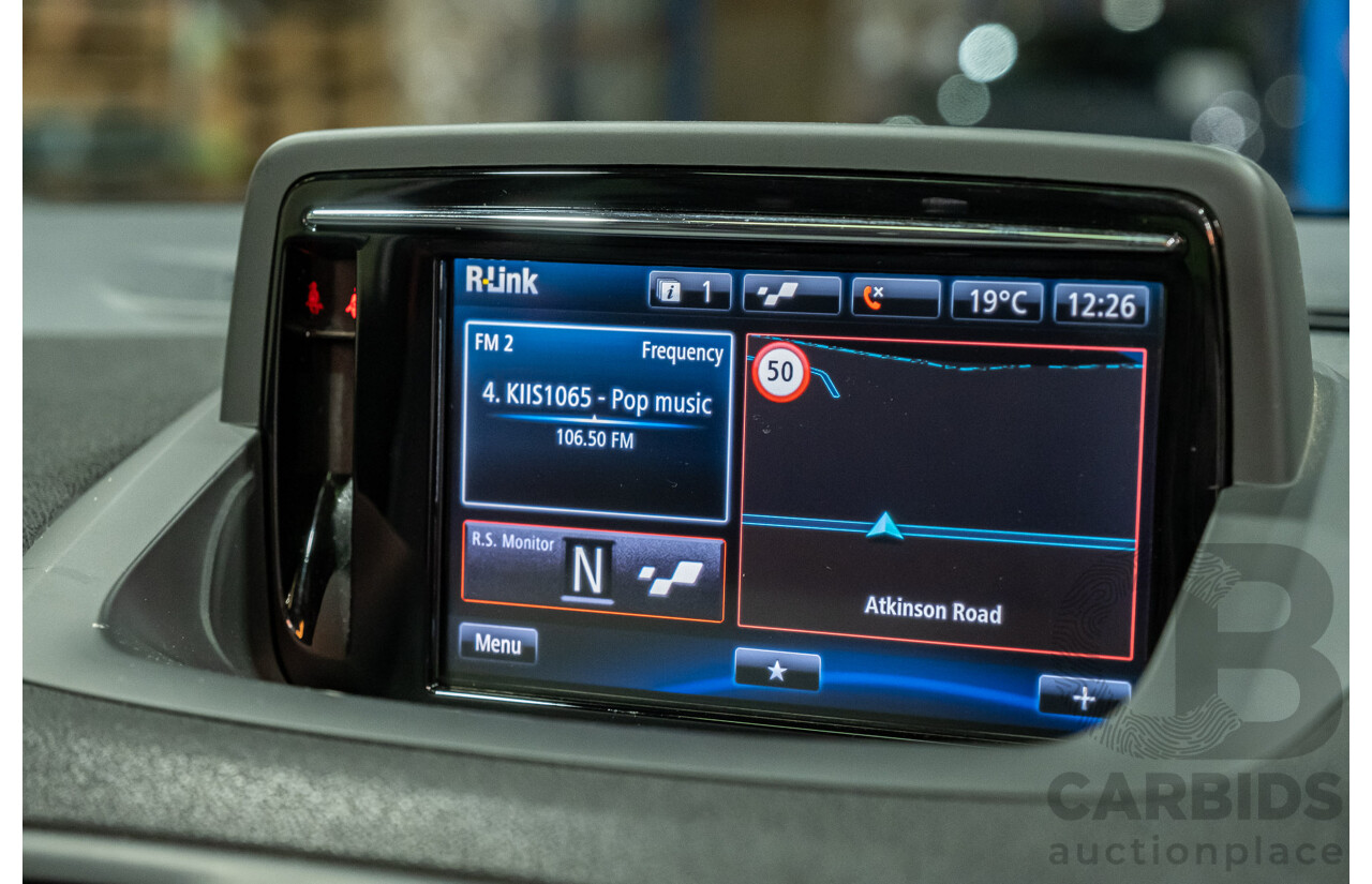 7/2016 Renault Megane RS 265 CUP Phase 2 X95 3d Hatchback White Turbo 2.0L