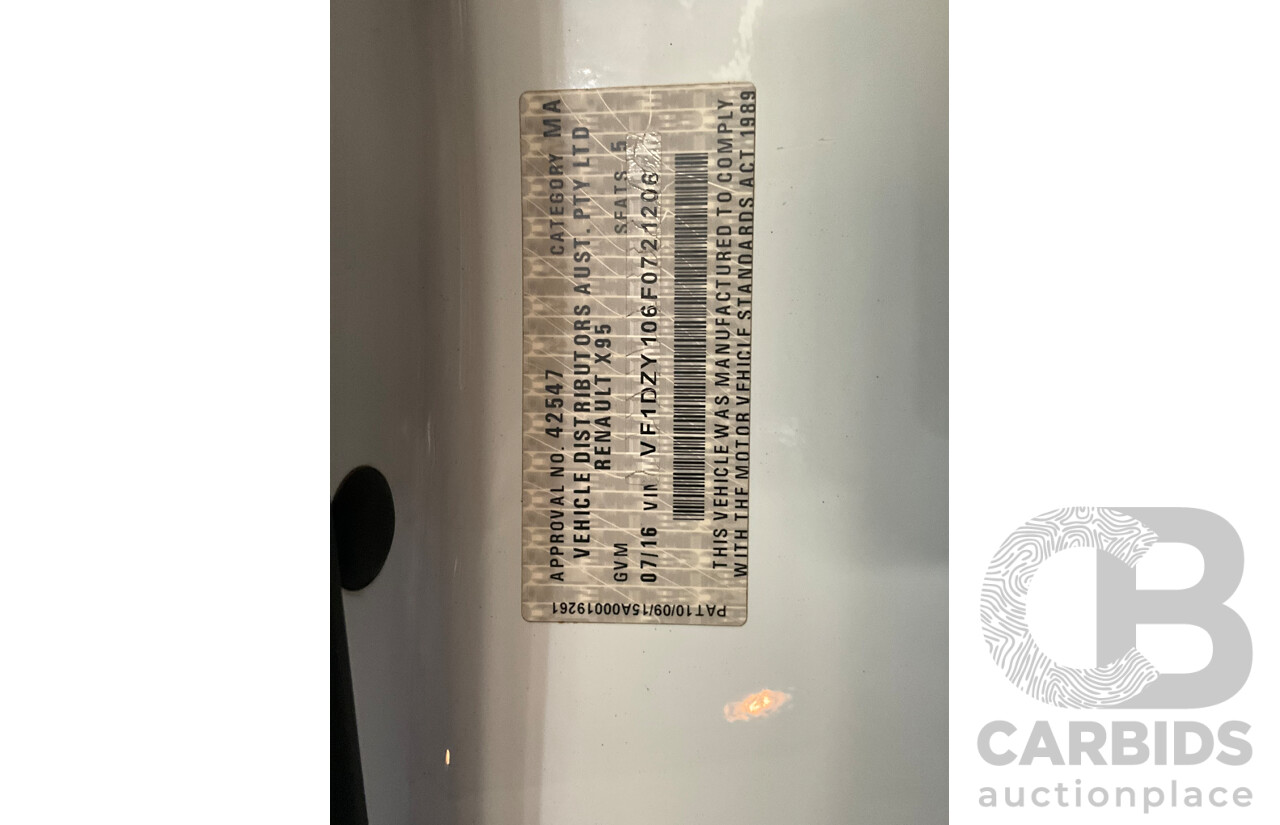 7/2016 Renault Megane RS 265 CUP Phase 2 X95 3d Hatchback White Turbo 2.0L