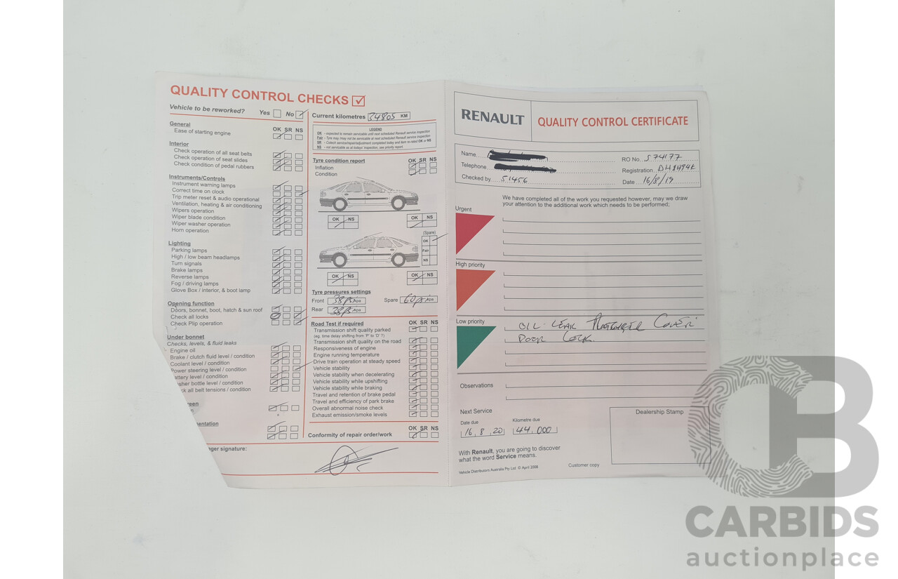 7/2016 Renault Megane RS 265 CUP Phase 2 X95 3d Hatchback White Turbo 2.0L