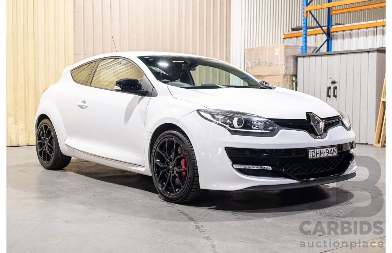 7/2016 Renault Megane RS 265 CUP Phase 2 X95 3d Hatchback White Turbo 2.0L