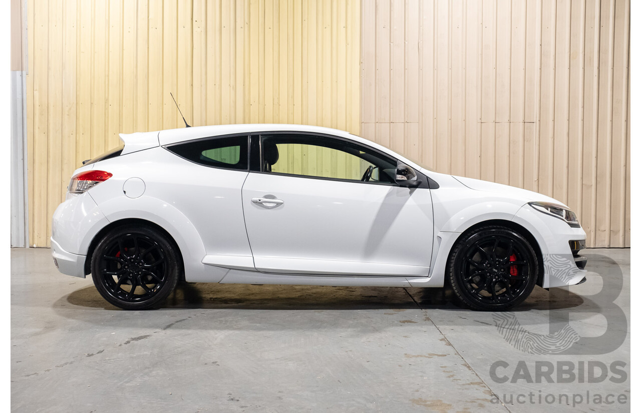 7/2016 Renault Megane RS 265 CUP Phase 2 X95 3d Hatchback White Turbo 2.0L