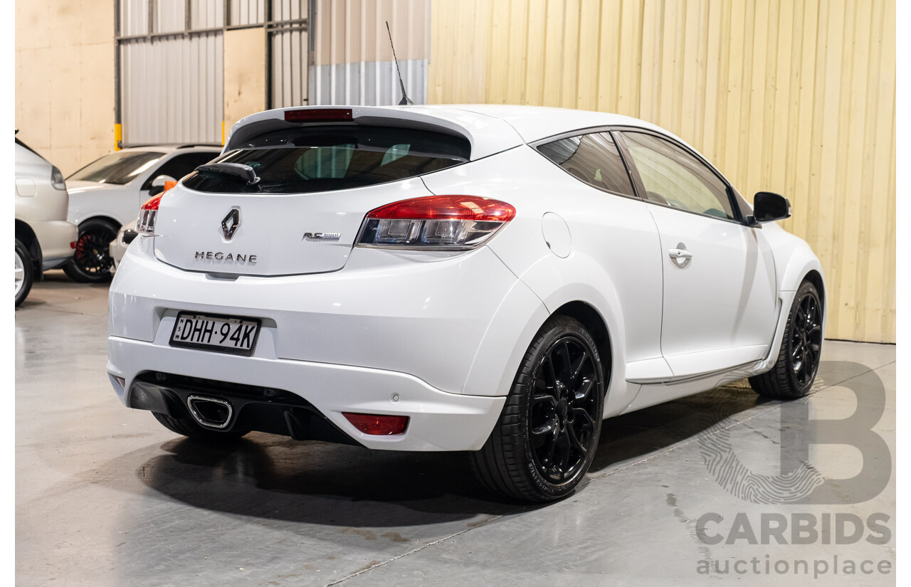 7/2016 Renault Megane RS 265 CUP Phase 2 X95 3d Hatchback White Turbo 2.0L