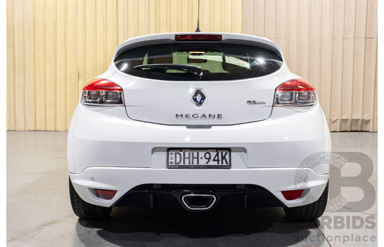 7/2016 Renault Megane RS 265 CUP Phase 2 X95 3d Hatchback White Turbo 2.0L