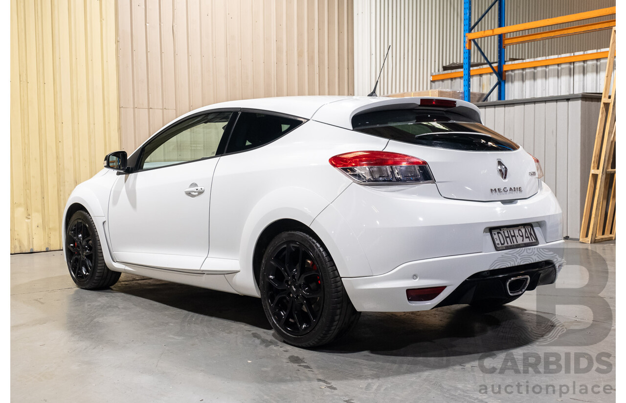 7/2016 Renault Megane RS 265 CUP Phase 2 X95 3d Hatchback White Turbo 2.0L