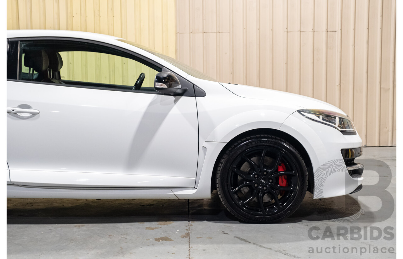 7/2016 Renault Megane RS 265 CUP Phase 2 X95 3d Hatchback White Turbo 2.0L