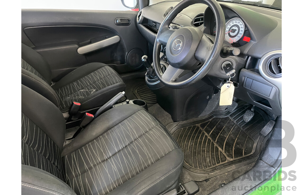 4/2009 Mazda Mazda2 NEO DE 3d Hatchback Green 1.5L