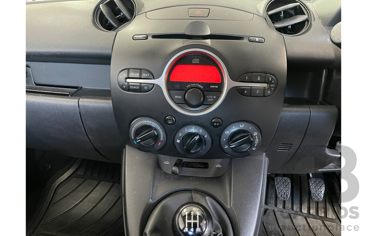 4/2009 Mazda Mazda2 NEO DE 3d Hatchback Green 1.5L