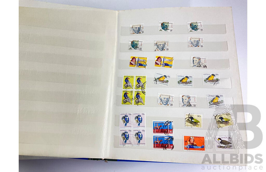 Australian 1989 Collection of Stamps Album with Ten Stamp Albums Including Hawthorn Press Australian Stamp Album