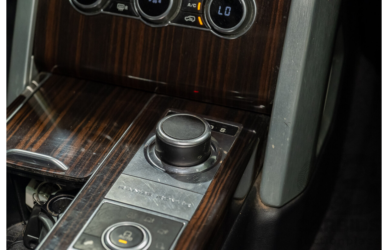 9/2015 Land Rover Range Rover Vogue SDV8 LG MY15.5 4d Wagon White Turbo Diesel V8 4.4L