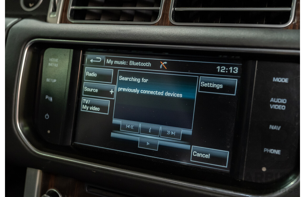 9/2015 Land Rover Range Rover Vogue SDV8 LG MY15.5 4d Wagon White Turbo Diesel V8 4.4L