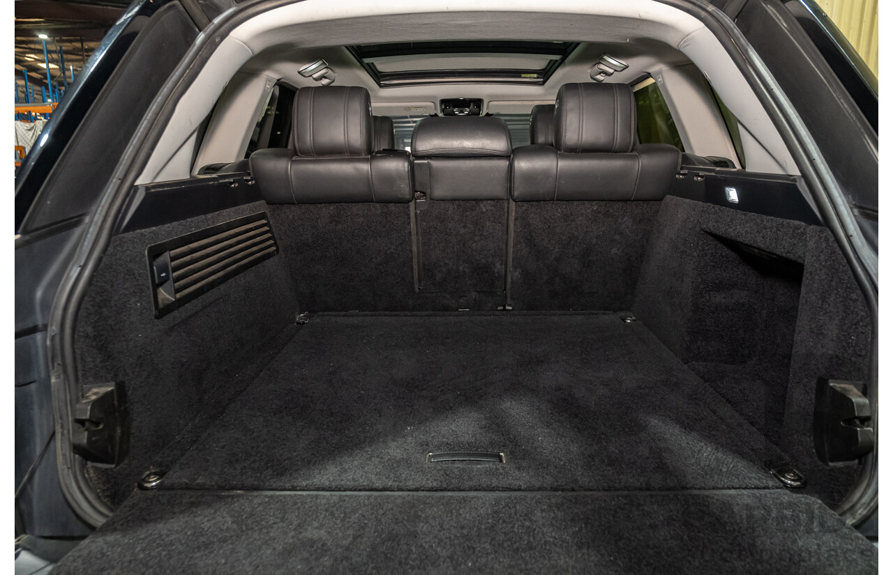 9/2015 Land Rover Range Rover Vogue SDV8 LG MY15.5 4d Wagon White Turbo Diesel V8 4.4L