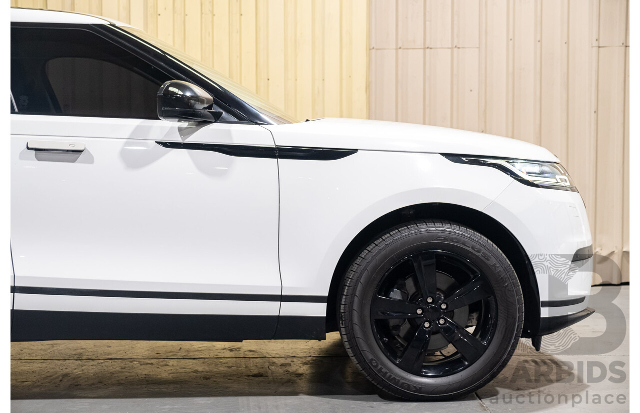 09/2017 Land Rover Range Rover Velar D180 (AWD) L560 MY18 5d Wagon Polaris White Turbo Diesel 2.0L