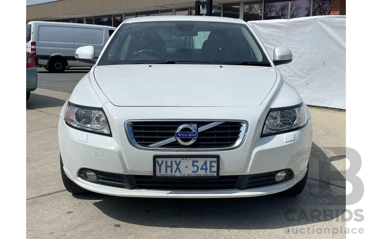 2/2012 Volvo S40 T5 Lifestyle MY12 4d Sedan White 2.5L