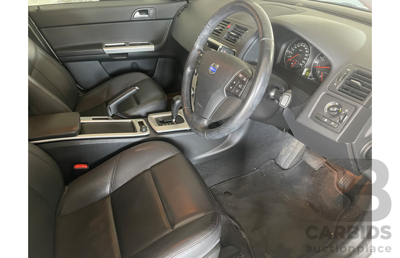 2/2012 Volvo S40 T5 Lifestyle MY12 4d Sedan White 2.5L