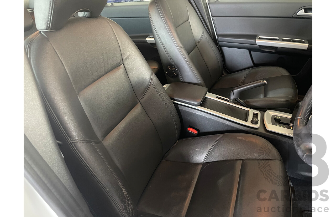 2/2012 Volvo S40 T5 Lifestyle MY12 4d Sedan White 2.5L