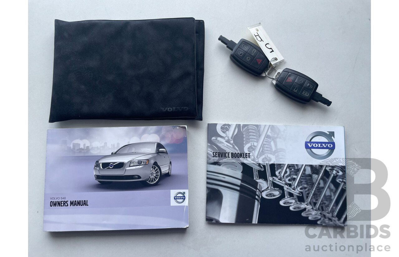 2/2012 Volvo S40 T5 Lifestyle MY12 4d Sedan White 2.5L