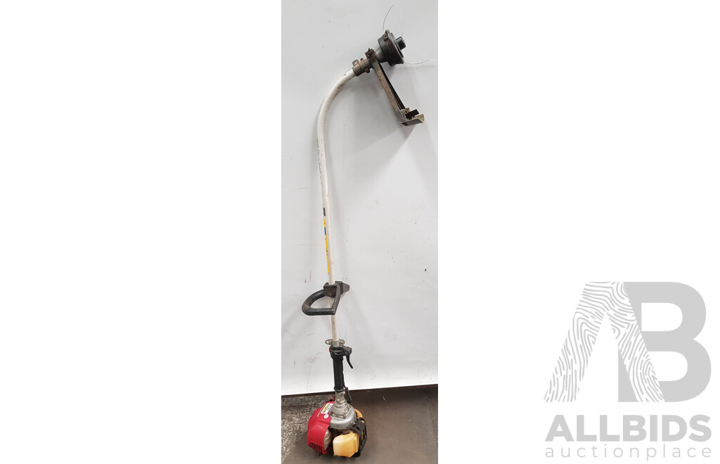 Honda Bent Shaft Line Trimmer