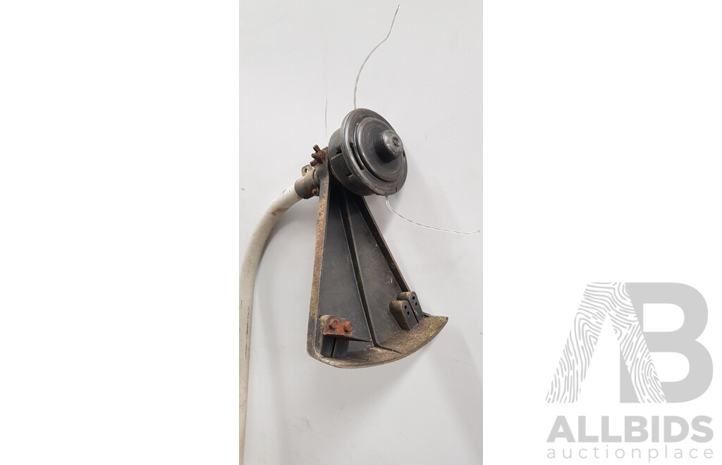 Honda Bent Shaft Line Trimmer