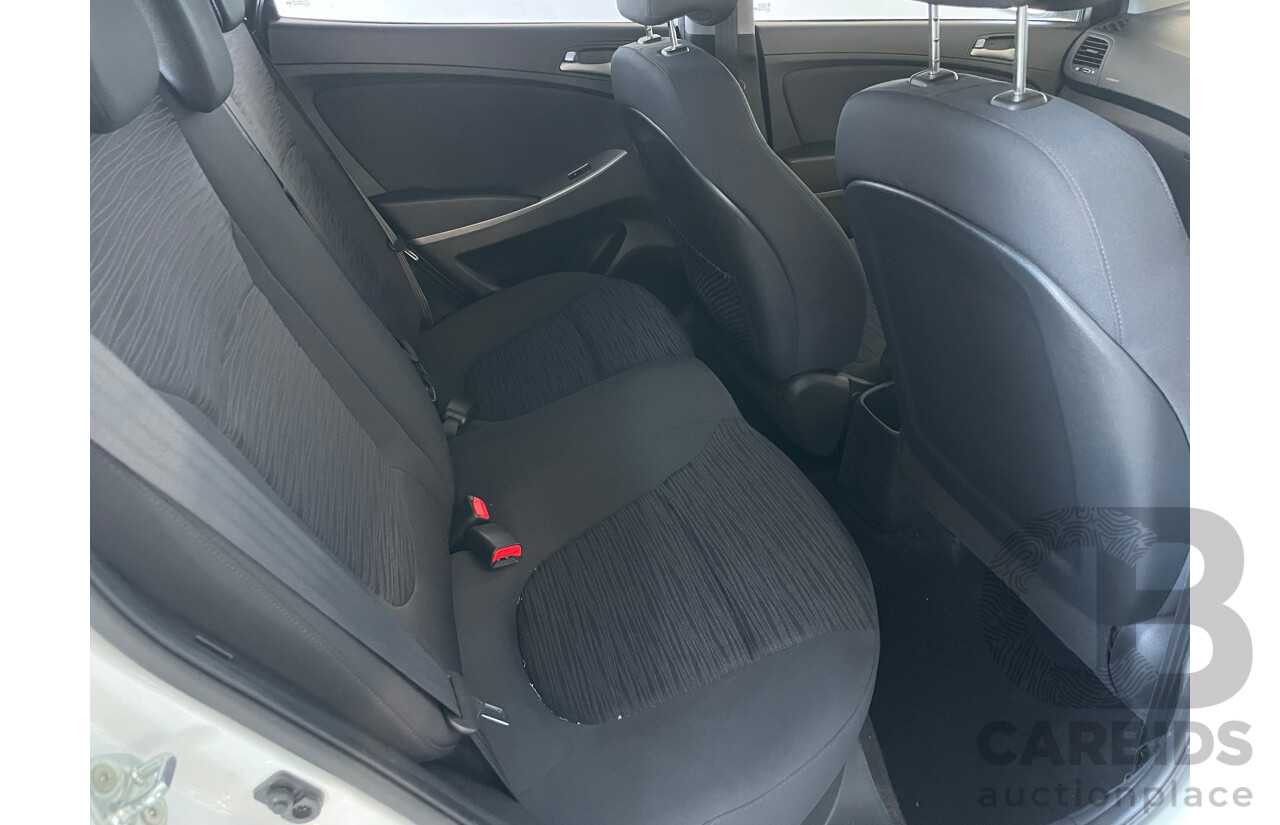 10/2016 Hyundai Accent Active RB 5d Hatchback White 1.6L