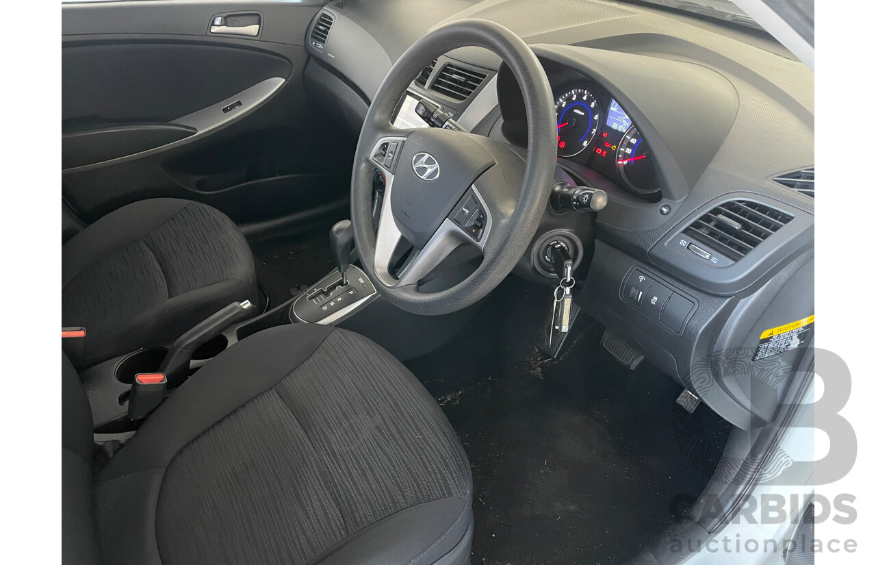10/2016 Hyundai Accent Active RB 5d Hatchback White 1.6L