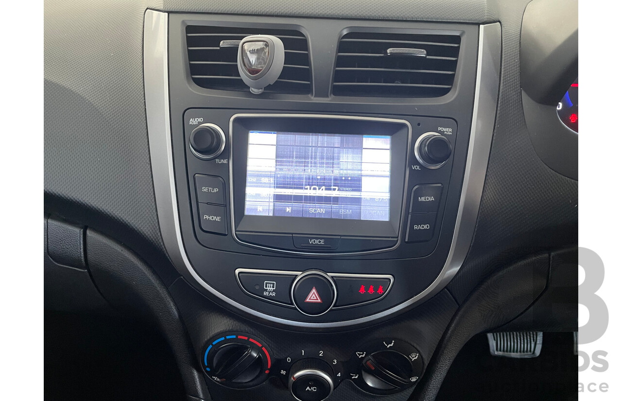 10/2016 Hyundai Accent Active RB 5d Hatchback White 1.6L