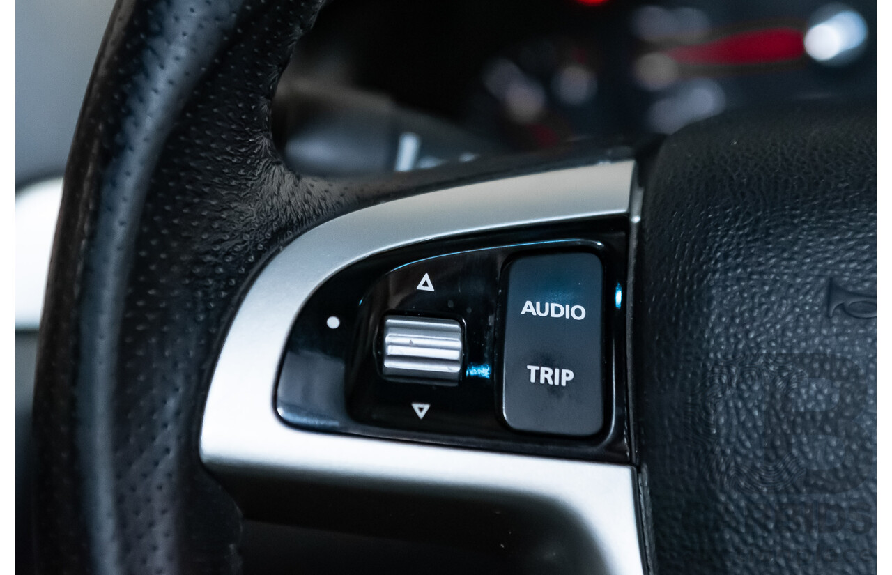 9/2010 Holden Commodore VE II SS-V Redline Utility White V8 6.0L