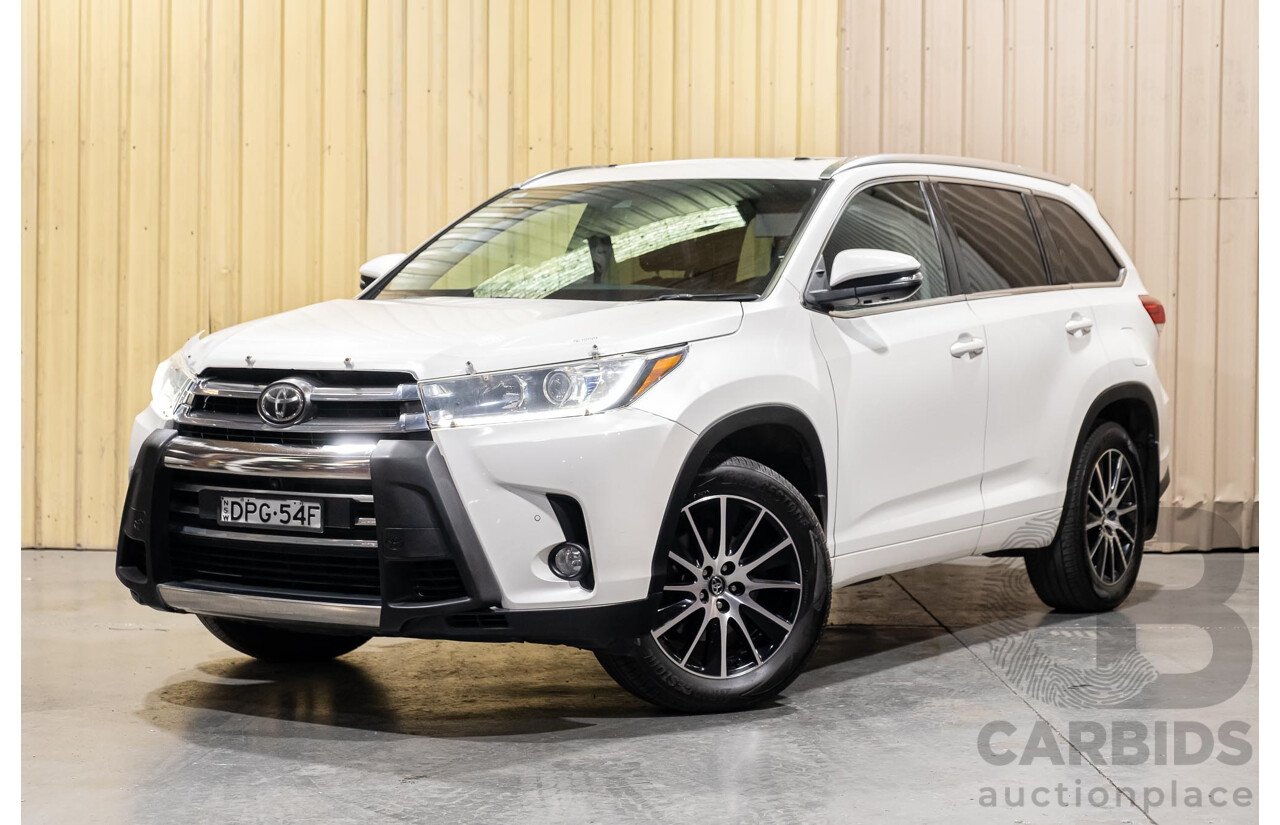 7/2017 Toyota Kluger Grande (4x4) GSU55R 4d Wagon Crystal Pearl White V6 3.5L