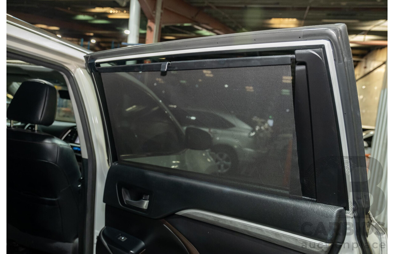 7/2017 Toyota Kluger Grande (4x4) GSU55R 4d Wagon Crystal Pearl White V6 3.5L