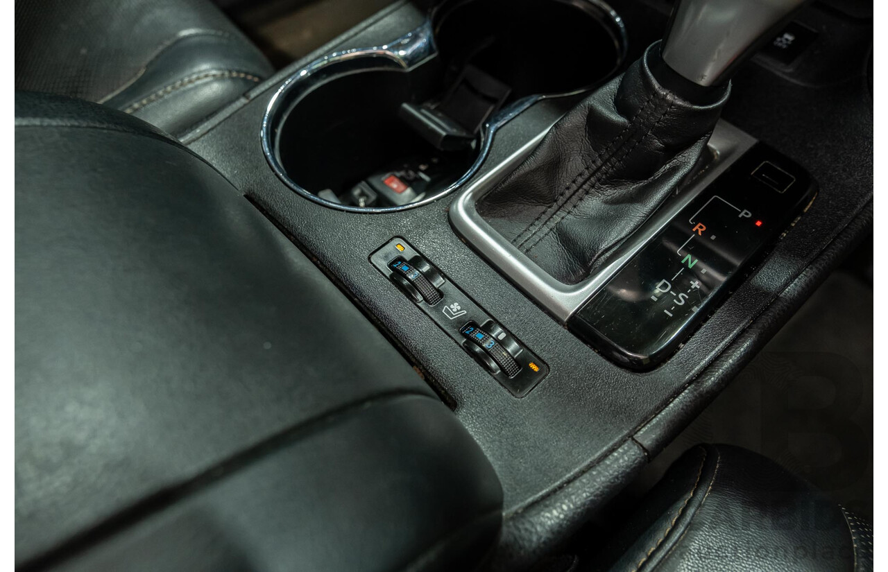 7/2017 Toyota Kluger Grande (4x4) GSU55R 4d Wagon Crystal Pearl White V6 3.5L