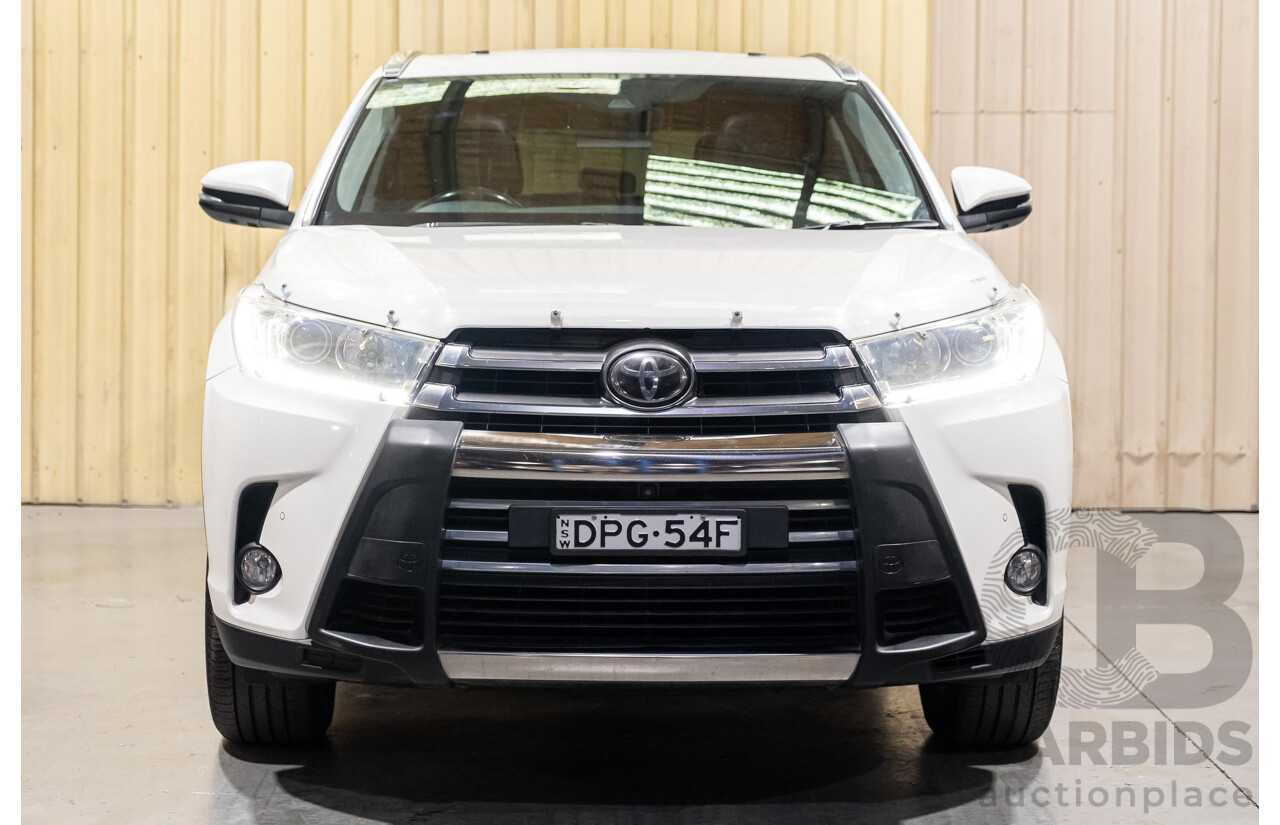 7/2017 Toyota Kluger Grande (4x4) GSU55R 4d Wagon Crystal Pearl White V6 3.5L