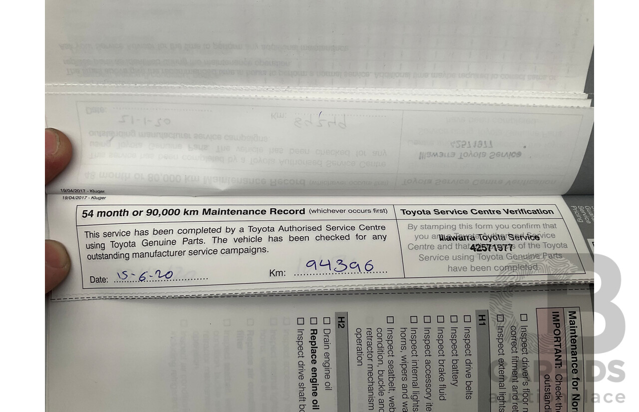 7/2017 Toyota Kluger Grande (4x4) GSU55R 4d Wagon Crystal Pearl White V6 3.5L