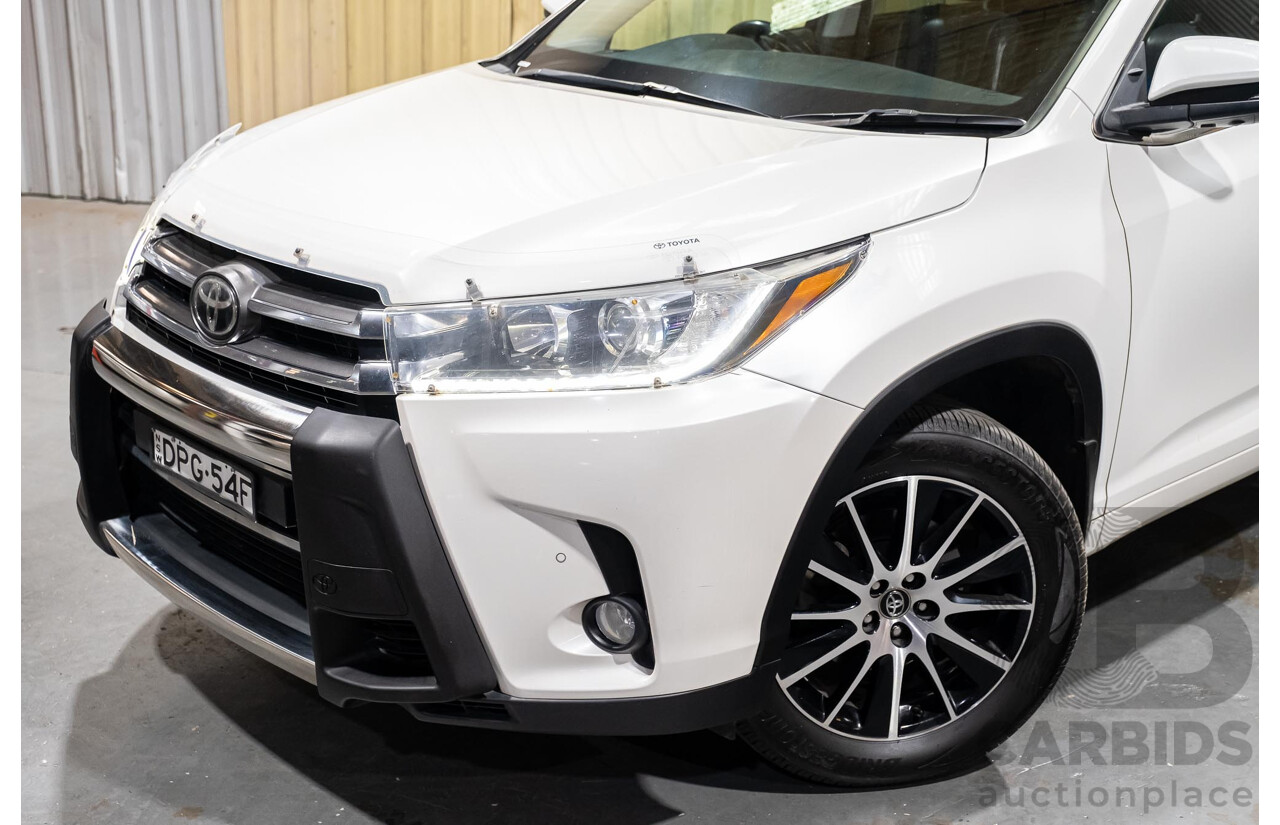 7/2017 Toyota Kluger Grande (4x4) GSU55R 4d Wagon Crystal Pearl White V6 3.5L