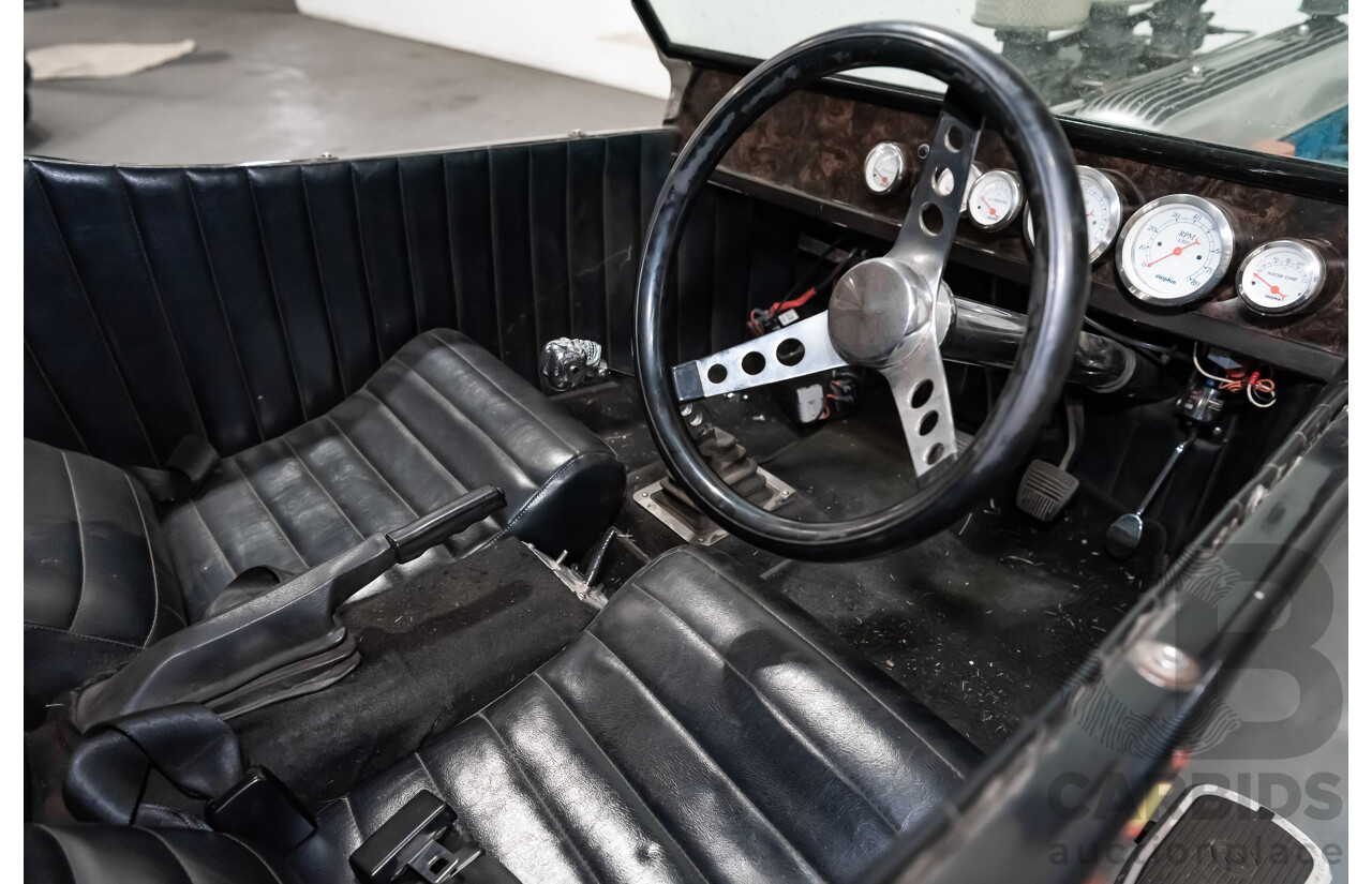 01/1923 Ford T-Bucket Hot Rod Soft Top 235ci I6