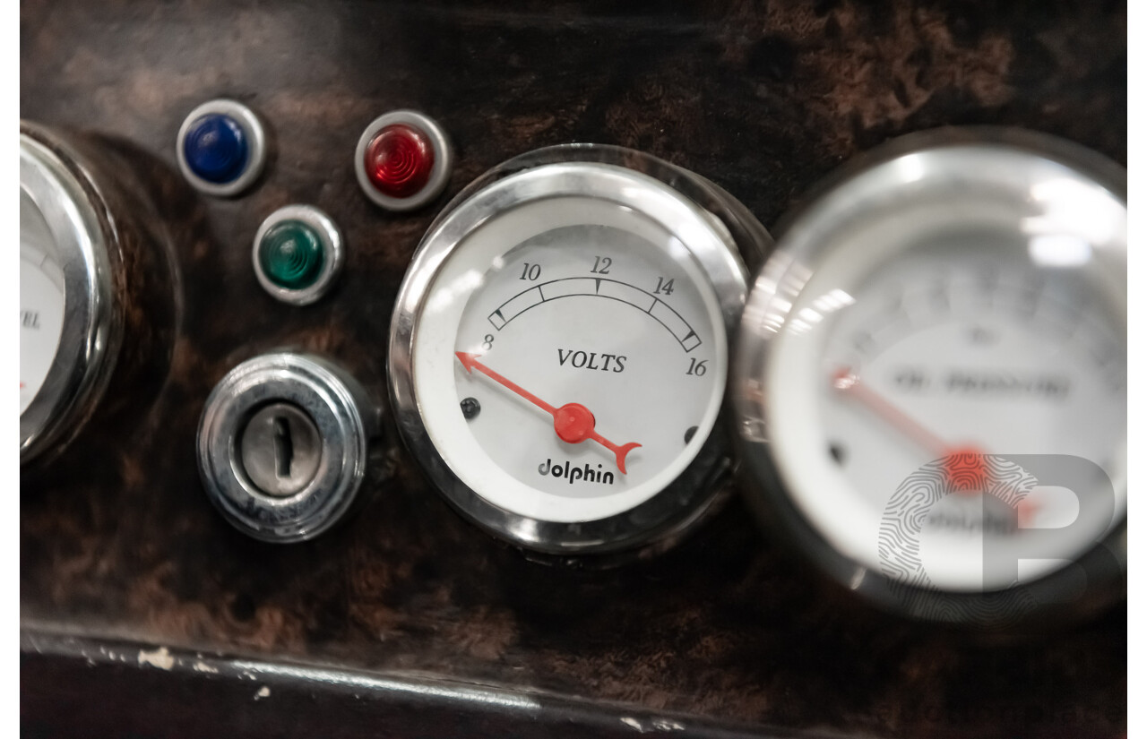 01/1923 Ford T-Bucket Hot Rod Soft Top 235ci I6