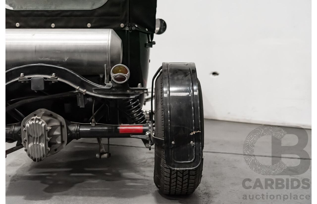 01/1923 Ford T-Bucket Hot Rod Soft Top 235ci I6