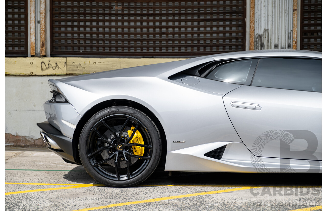 9/2015 Lamborghini Huracan LP 610-4 (AWD) 724 2d Coupe Grigio Nimbus Silver Metallic V10 5.2L