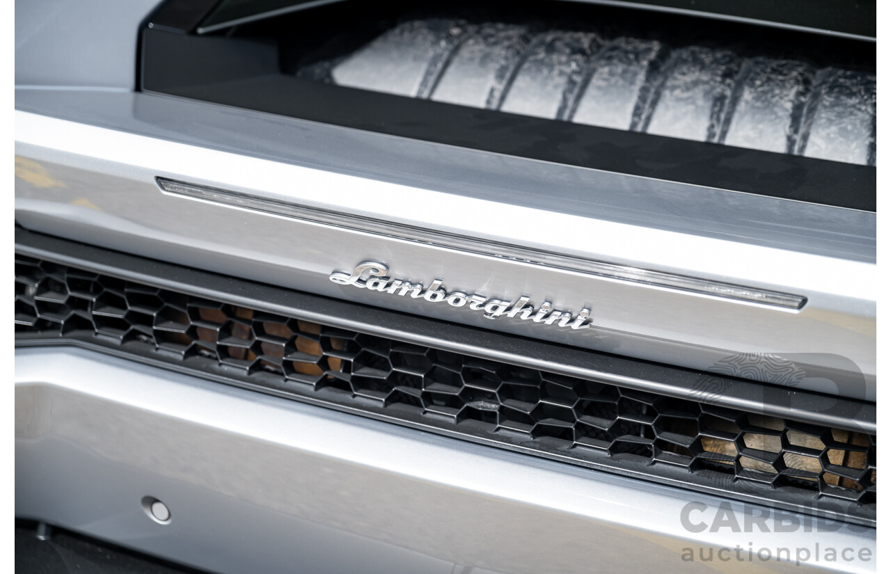 9/2015 Lamborghini Huracan LP 610-4 (AWD) 724 2d Coupe Grigio Nimbus Silver Metallic V10 5.2L