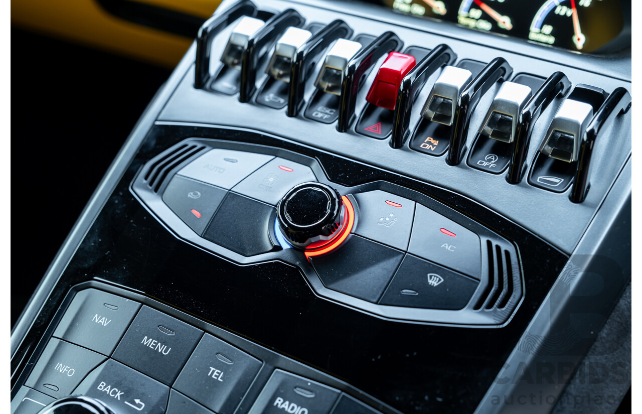 9/2015 Lamborghini Huracan LP 610-4 (AWD) 724 2d Coupe Grigio Nimbus Silver Metallic V10 5.2L