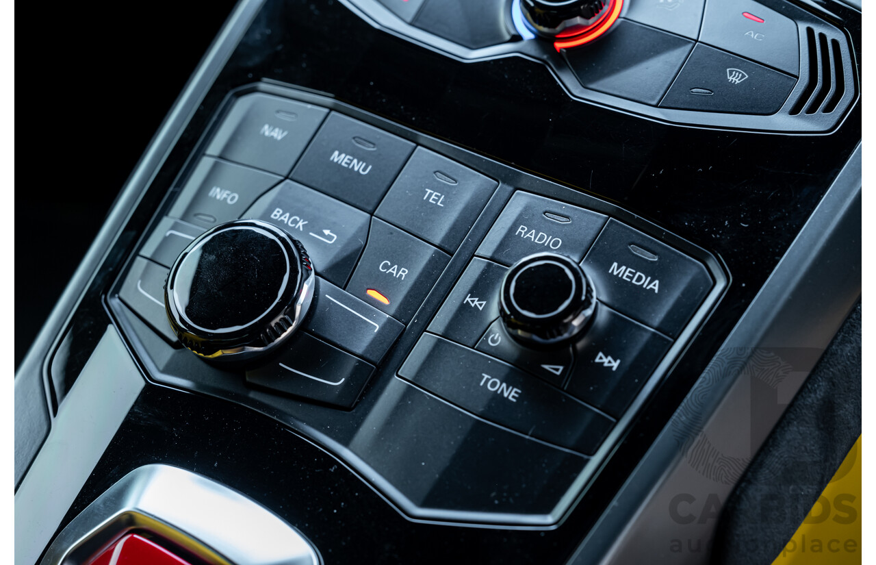 9/2015 Lamborghini Huracan LP 610-4 (AWD) 724 2d Coupe Grigio Nimbus Silver Metallic V10 5.2L