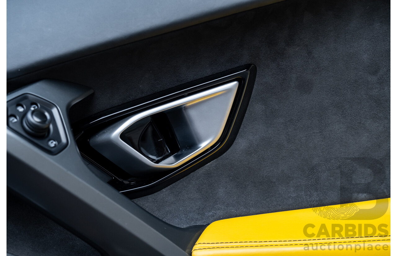 9/2015 Lamborghini Huracan LP 610-4 (AWD) 724 2d Coupe Grigio Nimbus Silver Metallic V10 5.2L