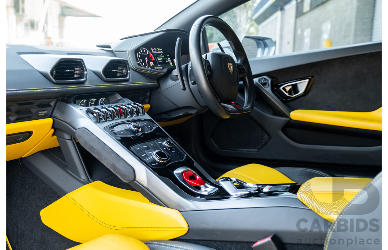 9/2015 Lamborghini Huracan LP 610-4 (AWD) 724 2d Coupe Grigio Nimbus Silver Metallic V10 5.2L