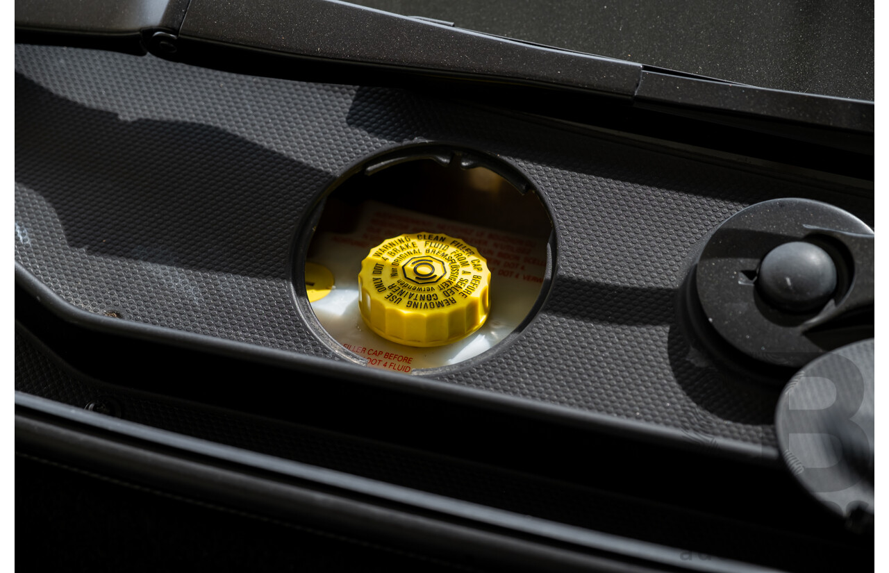 9/2015 Lamborghini Huracan LP 610-4 (AWD) 724 2d Coupe Grigio Nimbus Silver Metallic V10 5.2L