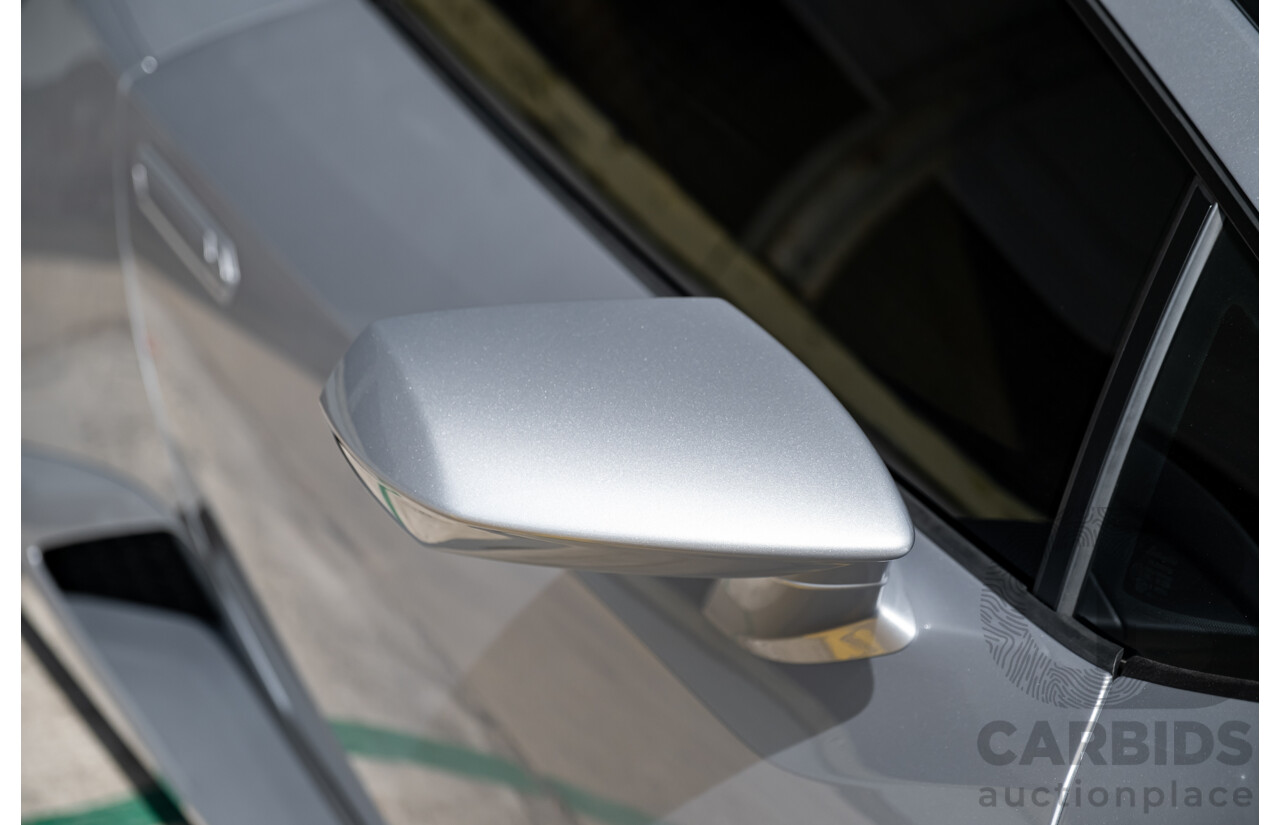 9/2015 Lamborghini Huracan LP 610-4 (AWD) 724 2d Coupe Grigio Nimbus Silver Metallic V10 5.2L