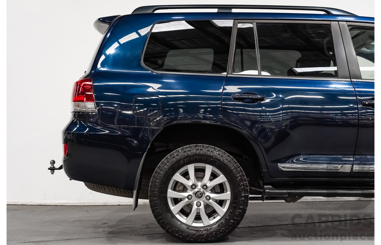 6/2019 Toyota Landcruiser Sahara (4x4) VDJ200R MY19 4d Wagon Metallic Blue Turbo Diesel V8 4.5L